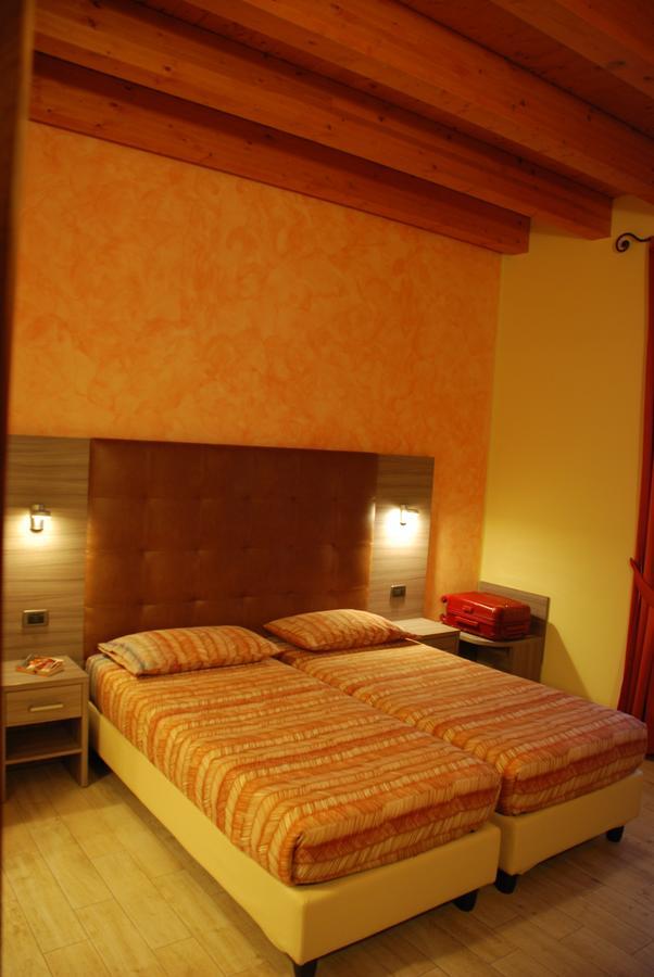 Agriturismo Le Risaie باسيغليو المظهر الخارجي الصورة